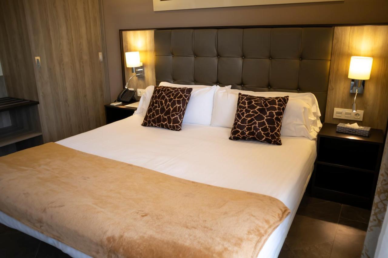 Hotel Admiral San Roque Kültér fotó