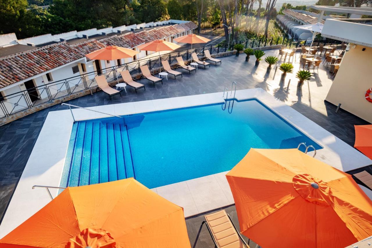 Hotel Admiral San Roque Kültér fotó